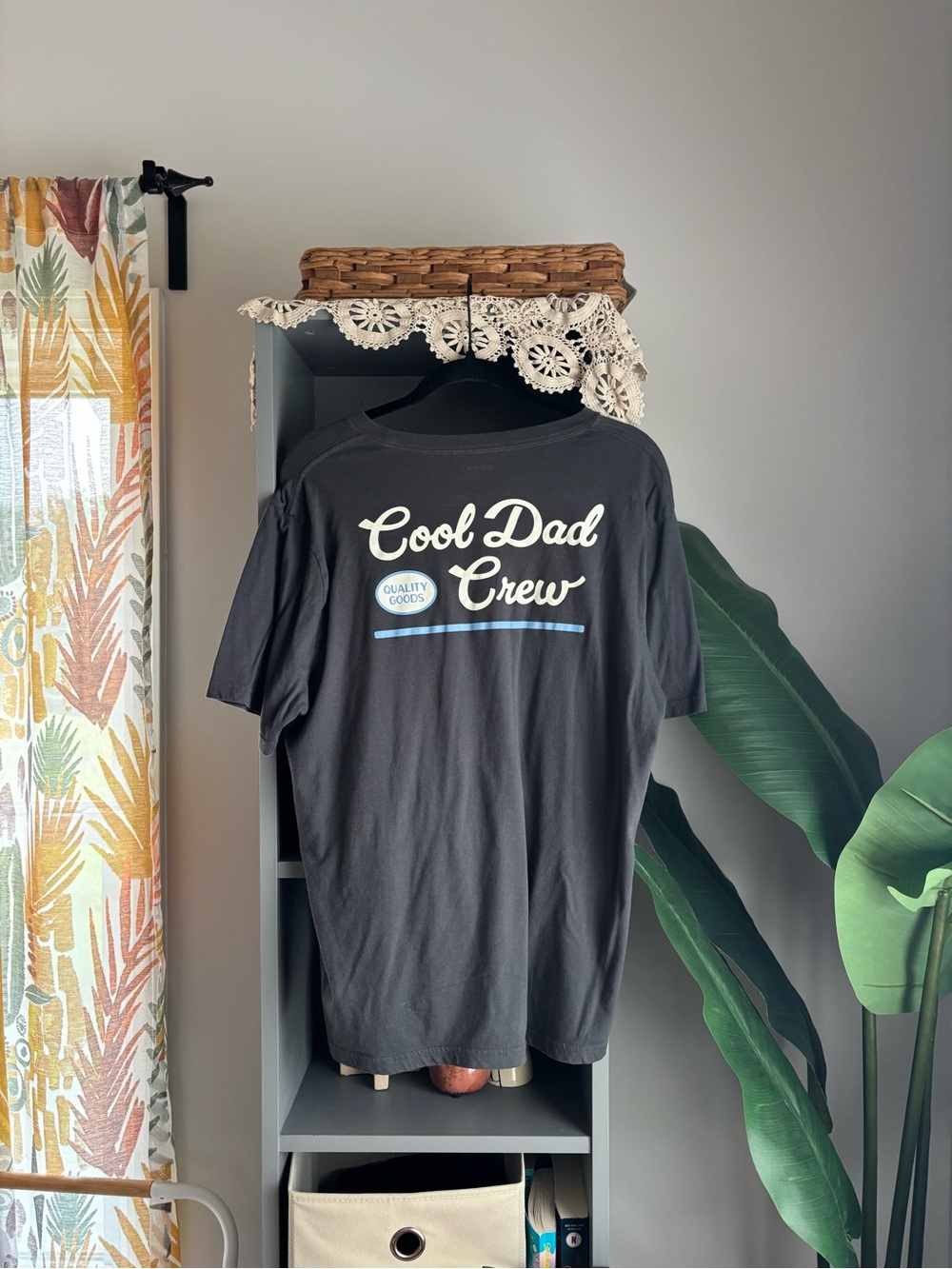 old navy cool dad crew graphic tee for men